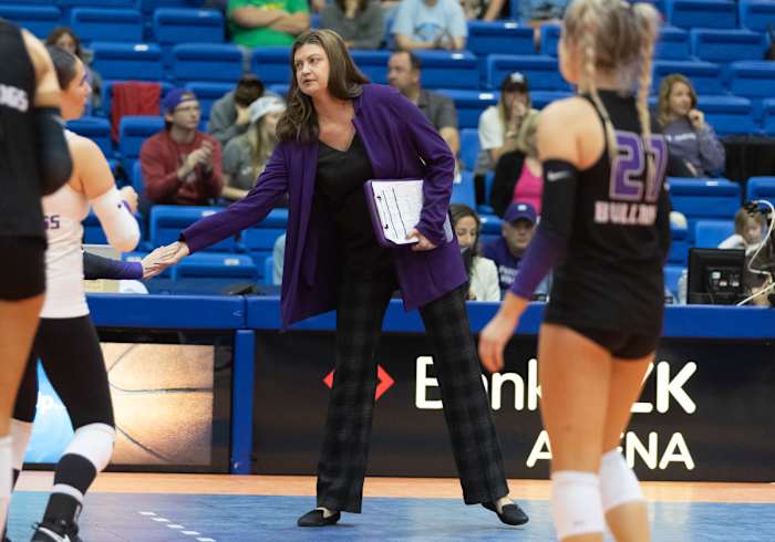 Fayetteville-Conway Volleyball Final__00031